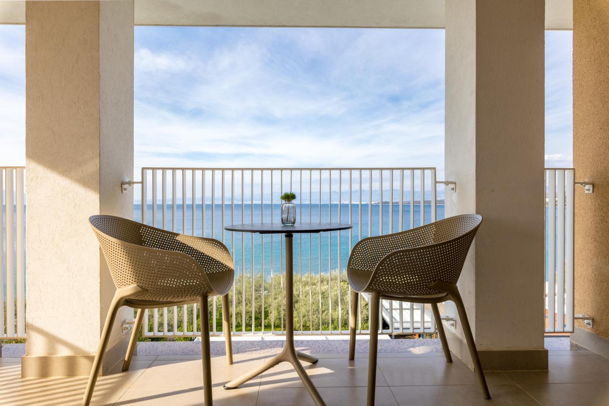 Superior Double Room Balcony Sea View
