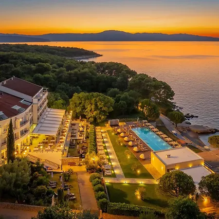 Spa&Wellness Hotel Pinia-3